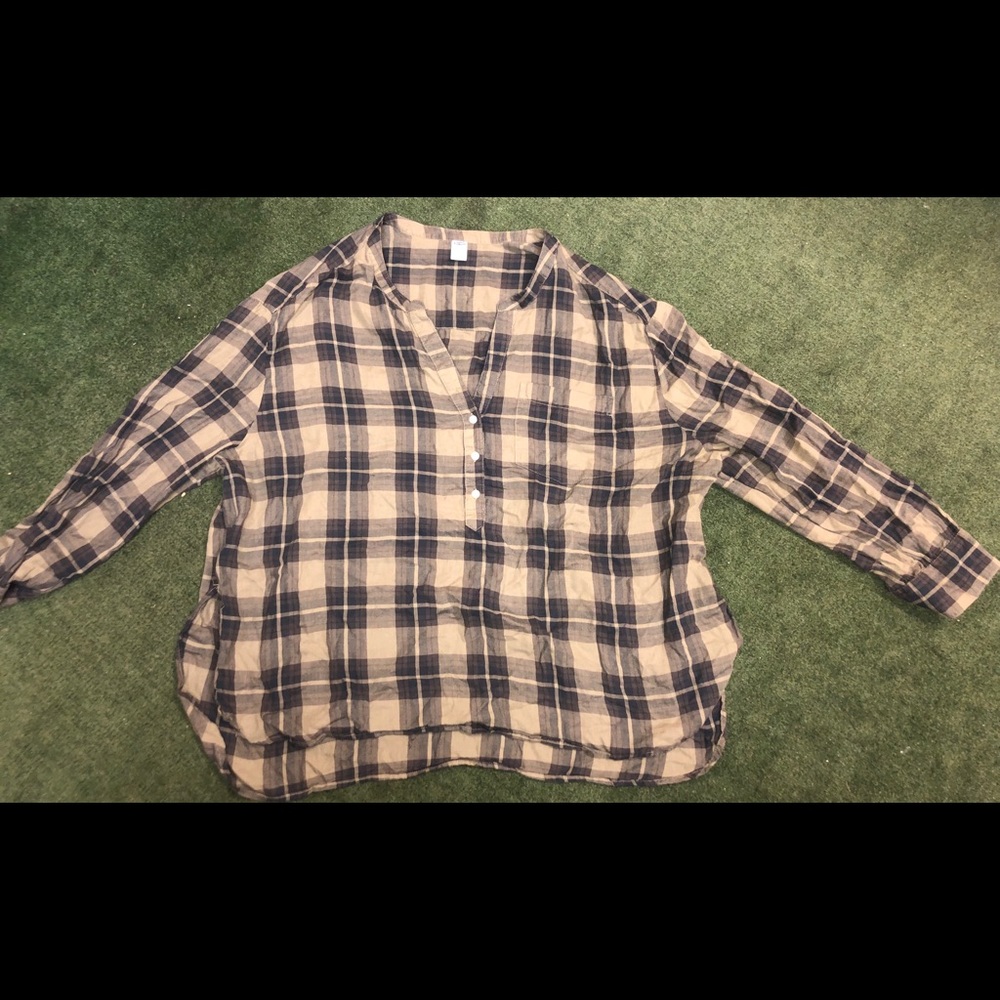 3 Old Navy Flannels(Grey: XL, Red:XXL, Green: XXL)